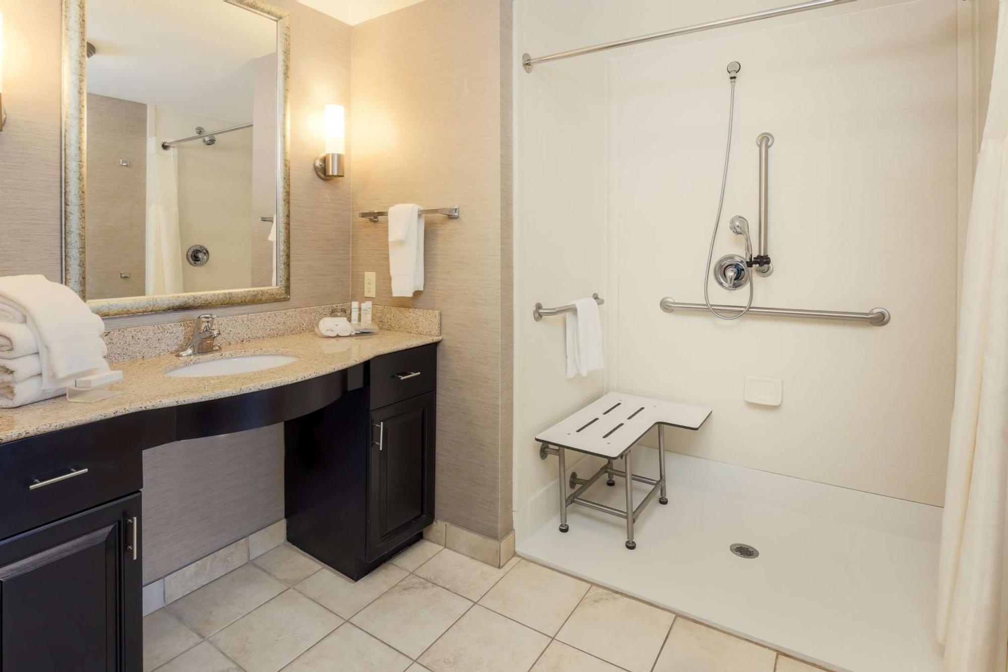 Homewood Suites By Hilton Lawton Exterior photo
