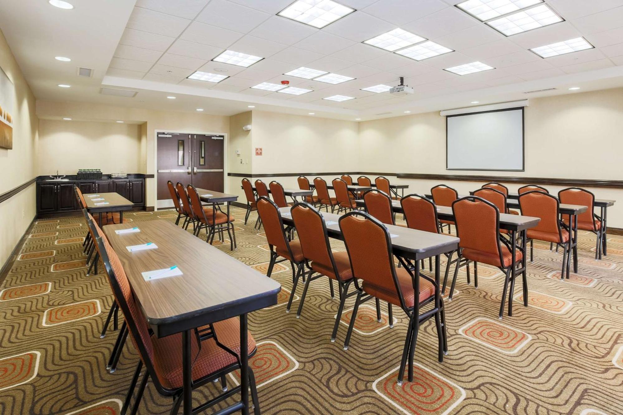 Homewood Suites By Hilton Lawton Exterior photo